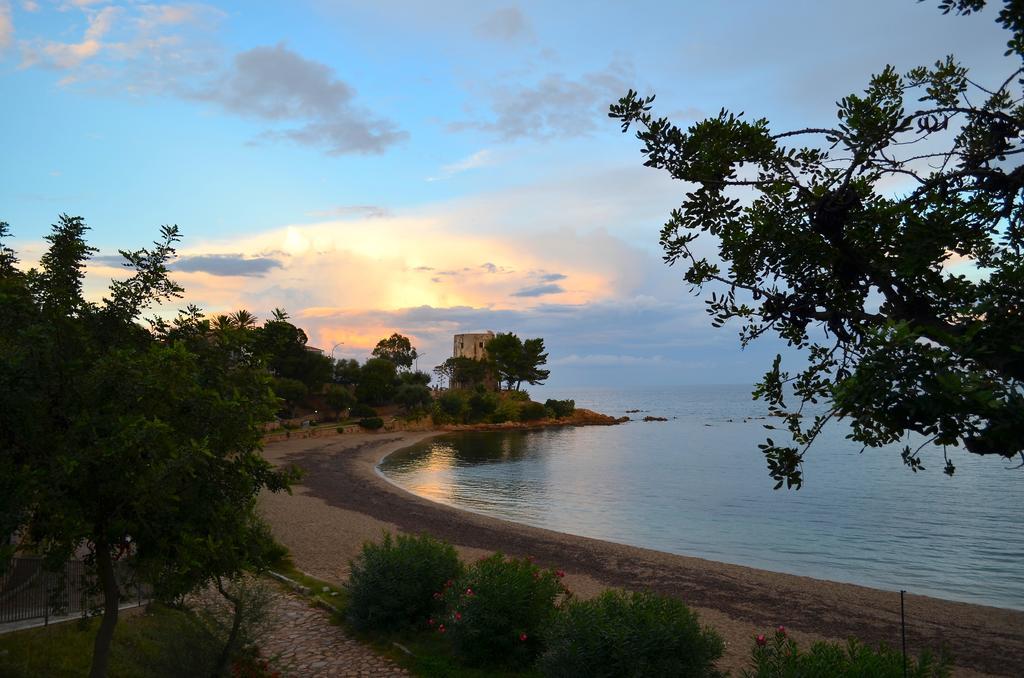 Agriturismo Turudhis 托尔托利 外观 照片
